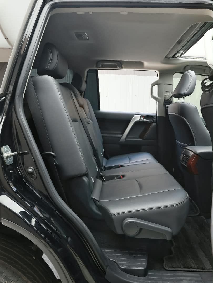 2017 Toyota Land Cruiser Prado TX L PKG image-15